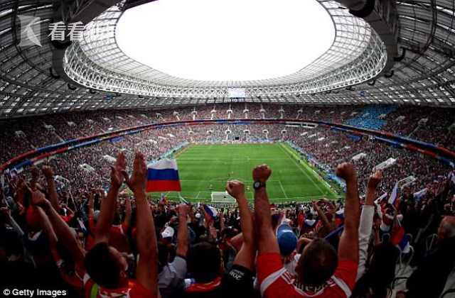 国家医疗保障署：探讨将重大疾病保险基金和医疗援助基金纳入加速结算范围。截图0