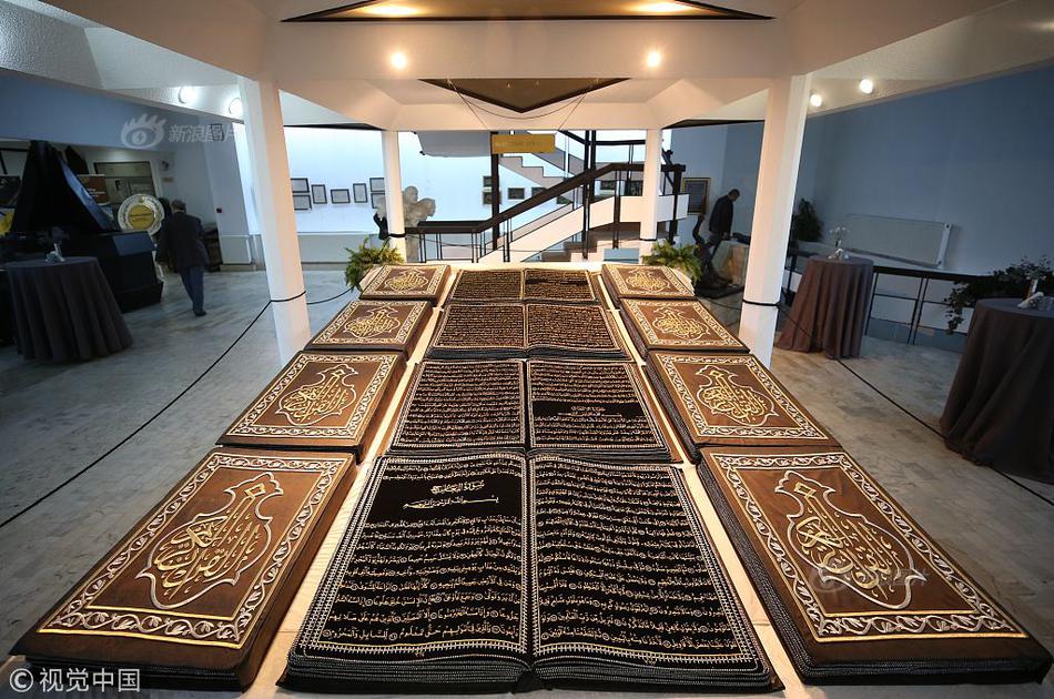 香港外国领事馆和商务代表团访问新疆的活动已经启动。截图0