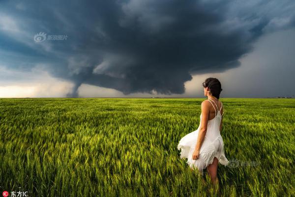 原中共邵阳市委常委、原邵阳市人民政府副市长邱克京已被开除党籍、免职。截图2