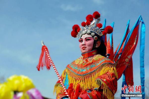 香港展出超过60件毕加索作品截图0