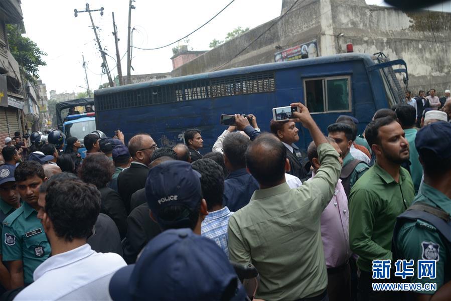 香港外国领事馆和商务代表团访问新疆的活动已经启动。截图4