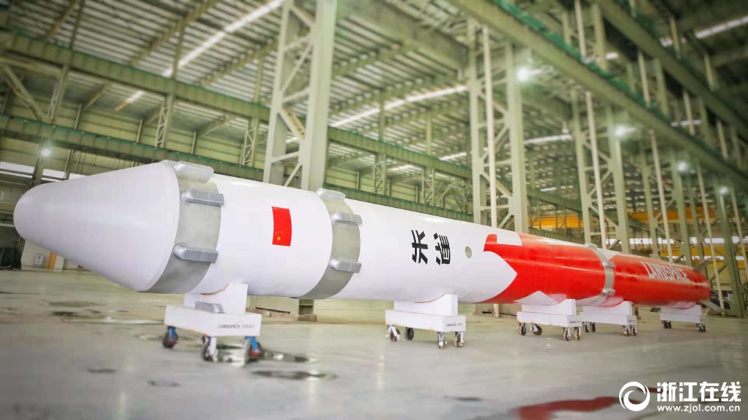 宇信科技：截至2025年8月8日股东总户数为83,649户